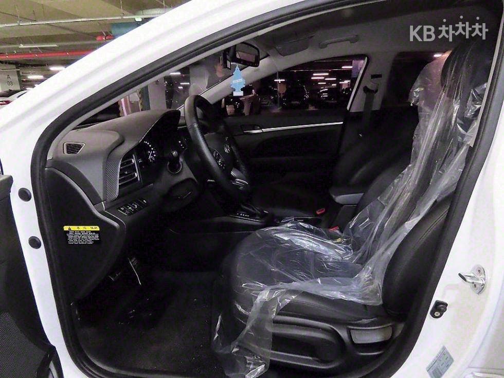 Hyundai The New (facelift) Avante (Elantra) ADSmartstream G1.6 Smart초이스 - 6