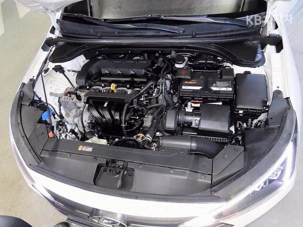 Hyundai The New (facelift) Avante (Elantra) ADSmartstream G1.6 Smart초이스 - 17