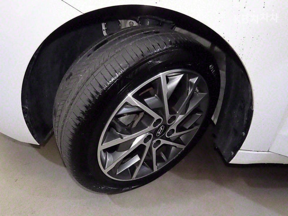 Hyundai The New (facelift) Avante (Elantra) ADSmartstream G1.6 Smart초이스 - 18