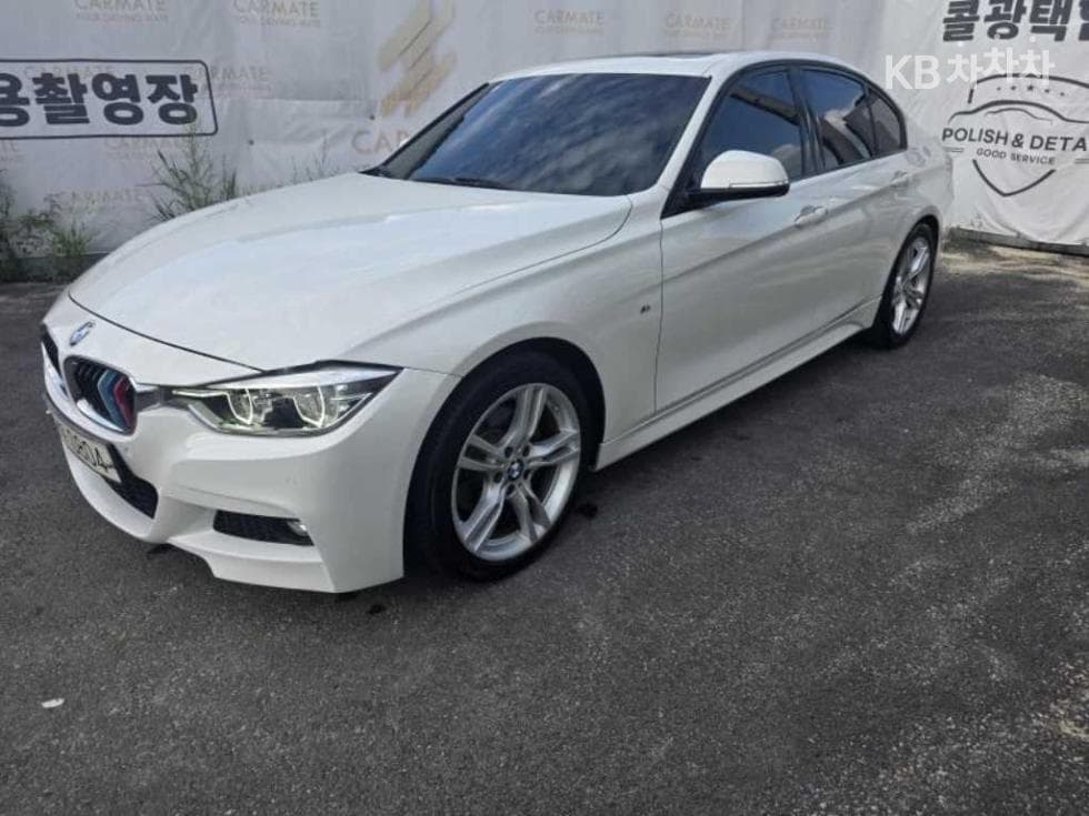 BMW Нов3 Серия 328i M 스포츠 - Image 1