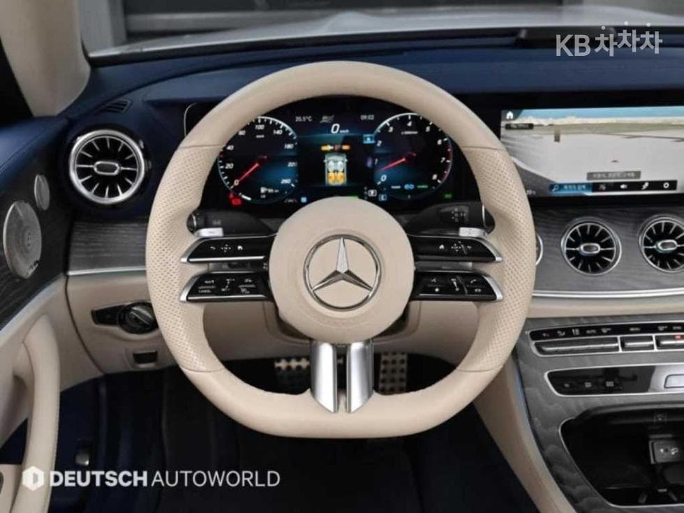 Mercedes-Benz E-Клас (W213)E450 4MATIC Carbriolet Стандартен - 13