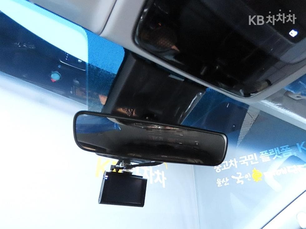 Хюндай Staria Cargo2.2 Cargo 5 Modern - 16