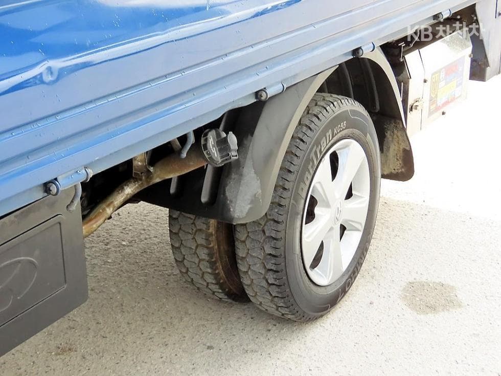 Хюндай Porter 2Удължено междуосие Super Cab CRDi Smart - 16