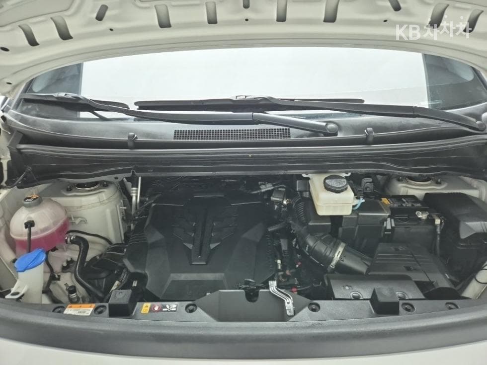 Хюндай Staria3.5 LPG Турер 9 Modern - 5