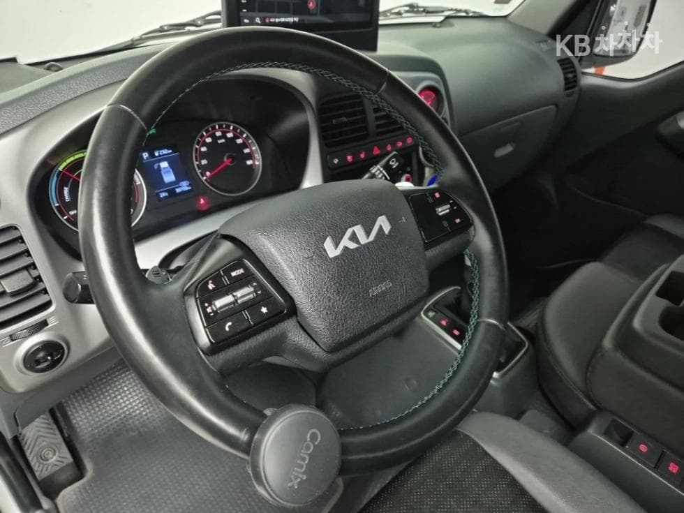 Киа The New (фейслифт) Бонго 3 (лек) EVBox Truck 1 тон 저상형 Королевска кабина Удължено междуосие Стандартен - 8