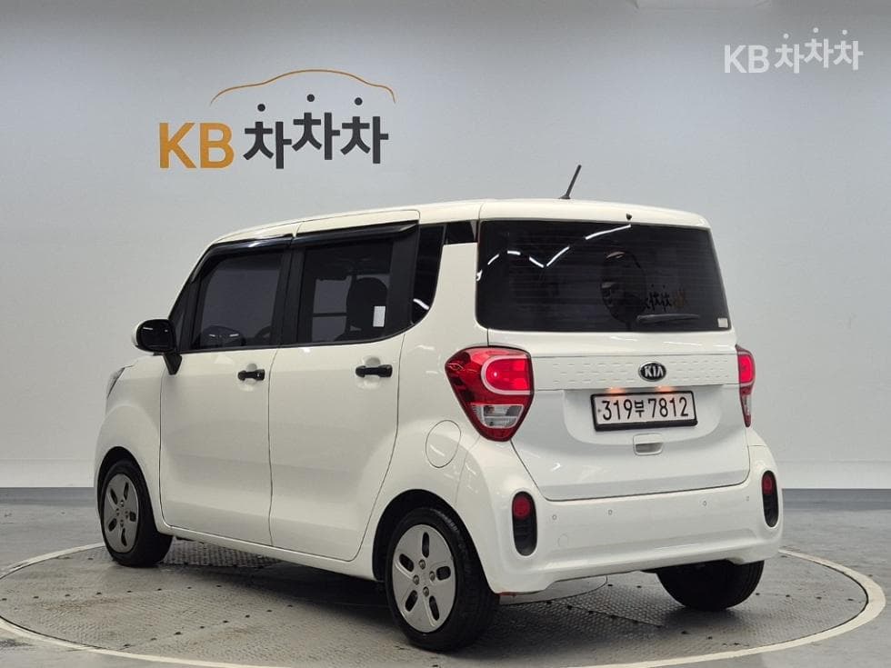 Киа The New (фейслифт) Рей (ван) Ван1.0 Бензин Ван 2-местен Престиж - 2