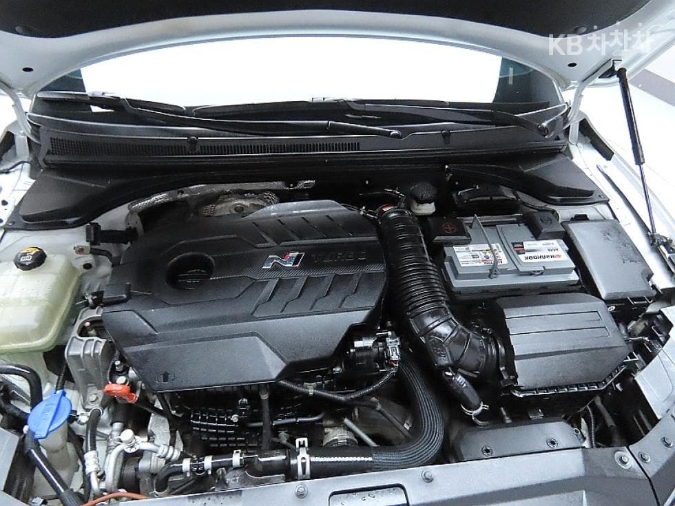 Хюндай Велестор N2.0 Турбо Бензин Директ Инжекция - 7