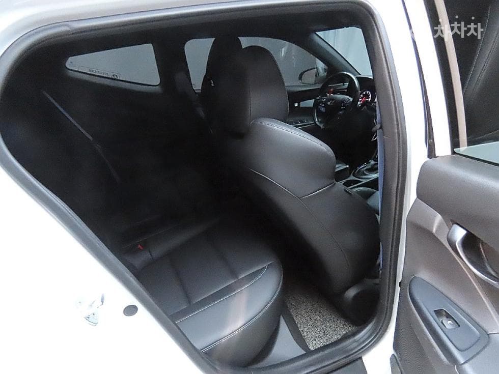 Хюндай Велестор N2.0 Турбо Бензин Директ Инжекция - 11