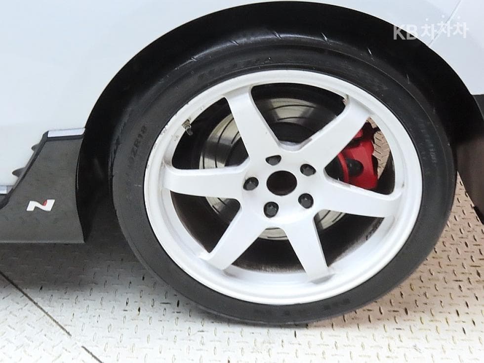 Хюндай Велестор N2.0 Турбо Бензин Директ Инжекция - 20