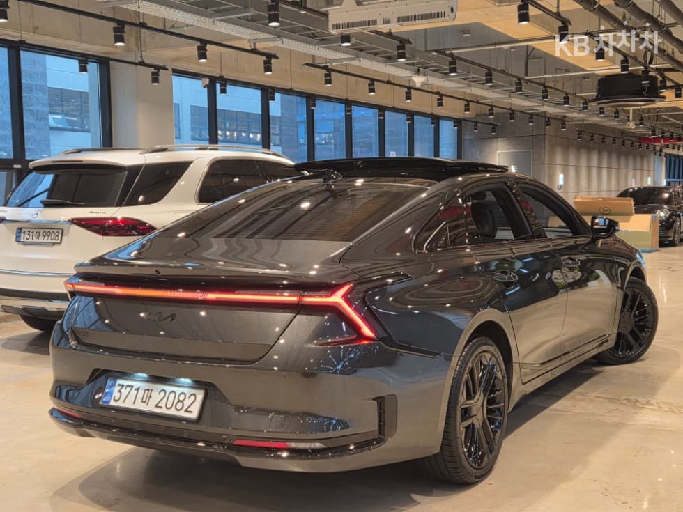 Киа The New (фейслифт) K8 Хибрид1.6 Турбо HEV 시그니쳐 블랙 - 4