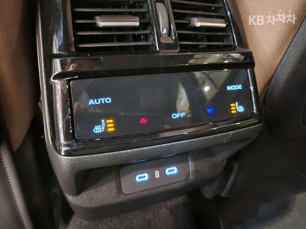 Рено Корея 그랑 콜레오스E-Tech Хибрид 아이코닉 - 19