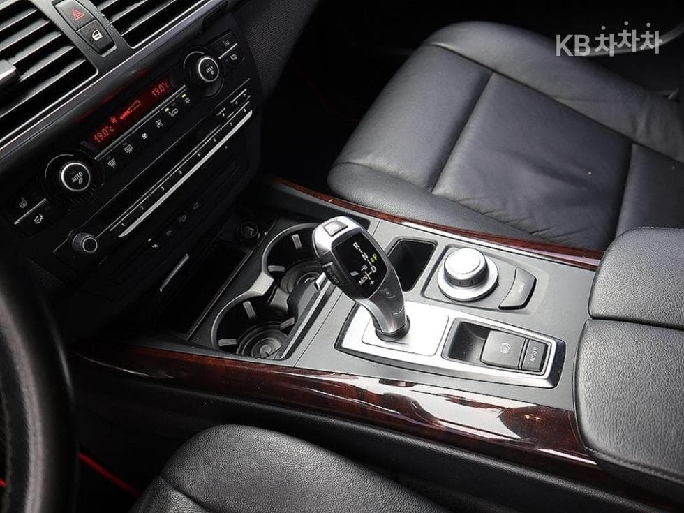 BMW X5 (E70)3.0si xDrive E70 - 12