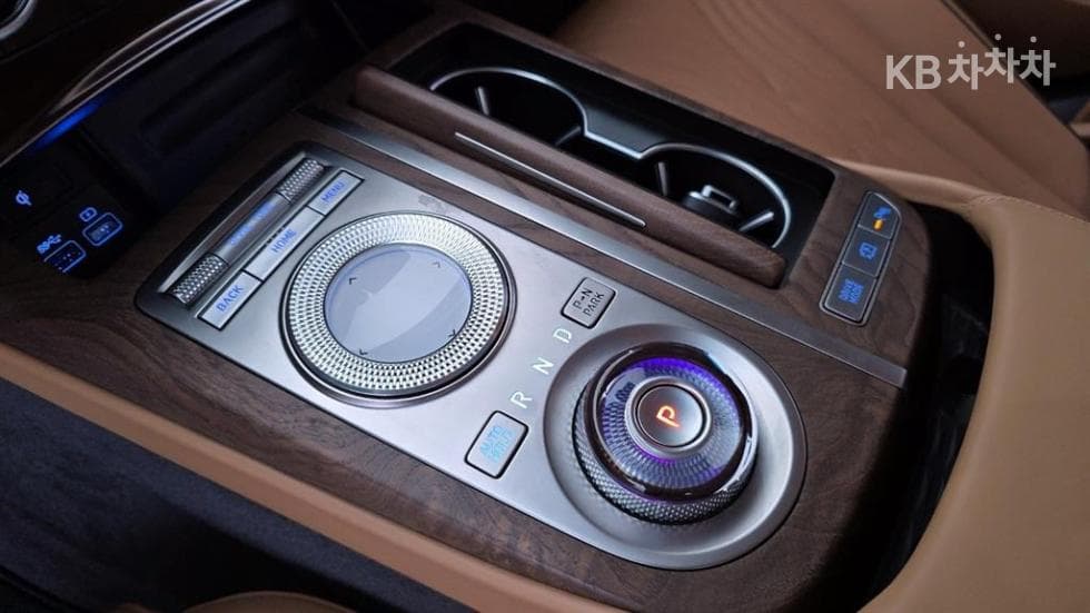 Genesis G80(RG3)2.5 Turbo Gasoline Direct Injection 2WD - 9