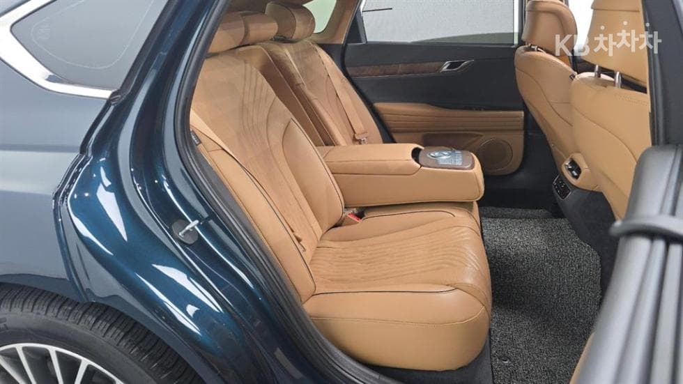 Genesis G80(RG3)2.5 Turbo Gasoline Direct Injection 2WD - 12