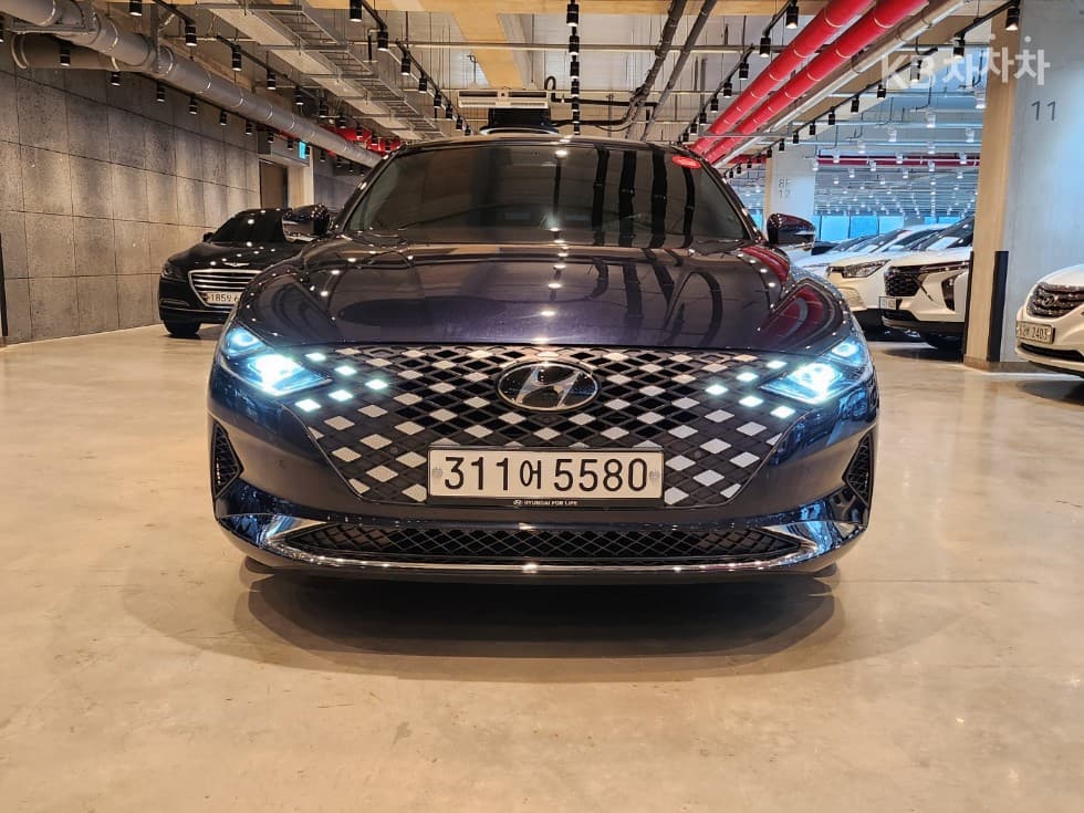 Hyundai The New (facelift) Grandeur (Azera)2.5 Exclusive - 2