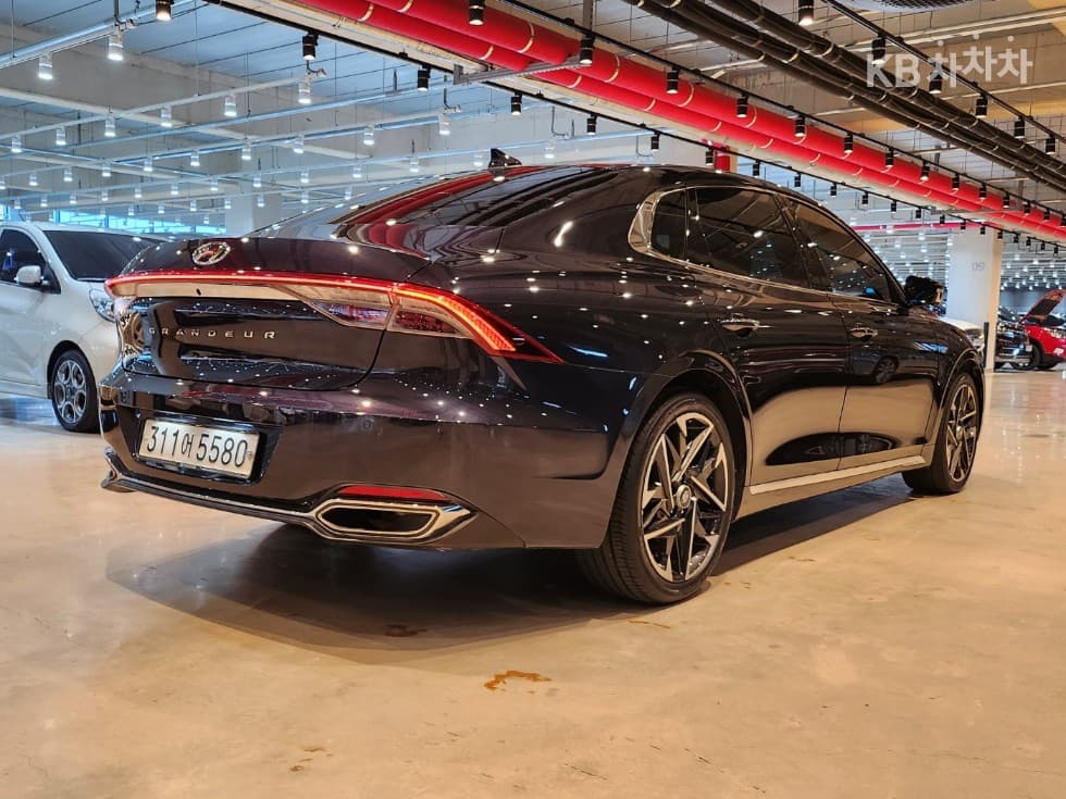 Hyundai The New (facelift) Grandeur (Azera)2.5 Exclusive - 4