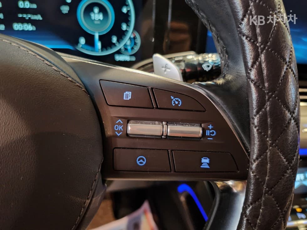 Hyundai The New (facelift) Grandeur (Azera)2.5 Exclusive - 15