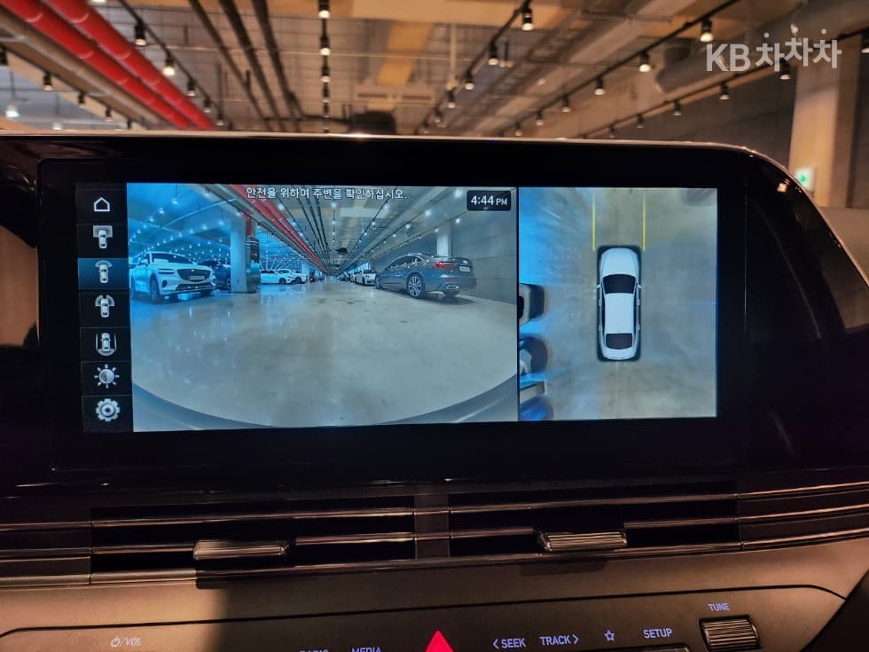 Hyundai The New (facelift) Grandeur (Azera)2.5 Exclusive - 9