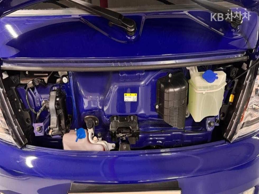 Киа The New (фейслифт) Бонго 3 (лек)1.2Тон 표준캡 Удължено междуосие 2WD GL - 10