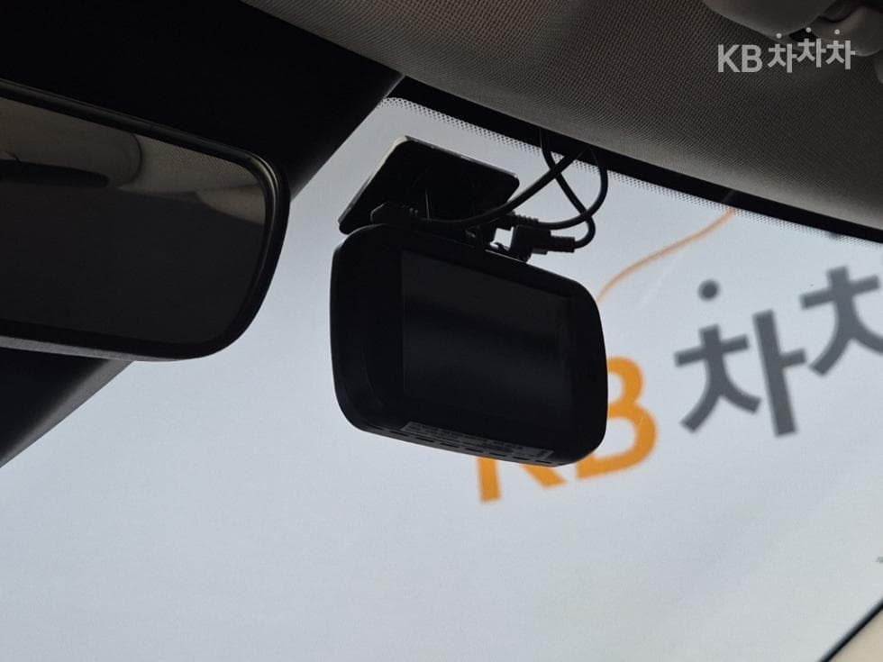 Киа EV6롱 레Местен지 2WD Air - 17