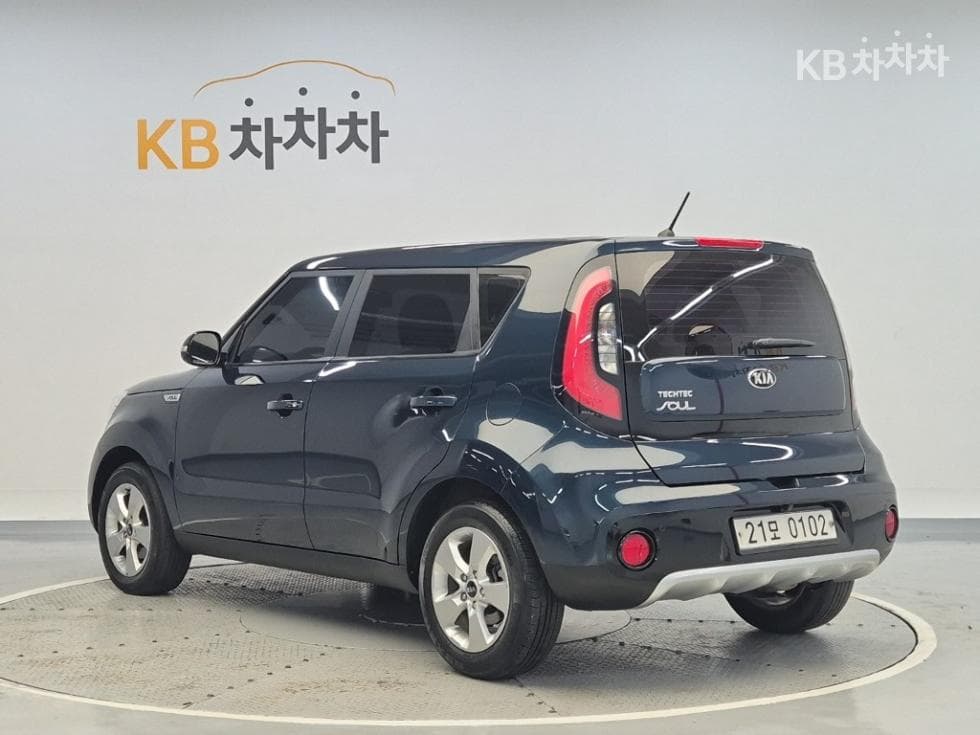 Kia The New Soul 1.6 Gasoline Trendy - Image 2