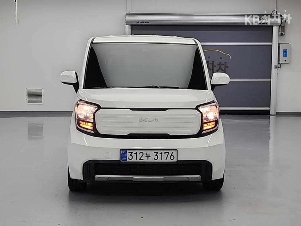 Kia The New Kia Ray Van 1.0 Gasoline Van 2.0L Prestige - Image 2
