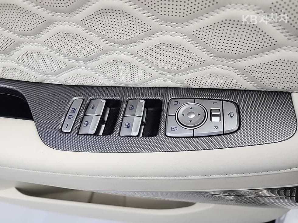 (185Part 7716)Hyundai Palisade 3.8 GLS 7-Passenger AWD Calligraphy - 18