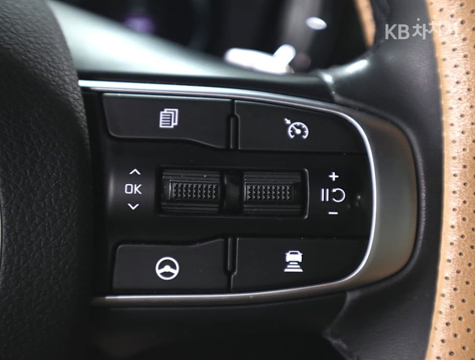 Киа K5 3-토 поколение1.6 Бензин Турбо Noblesse - 13