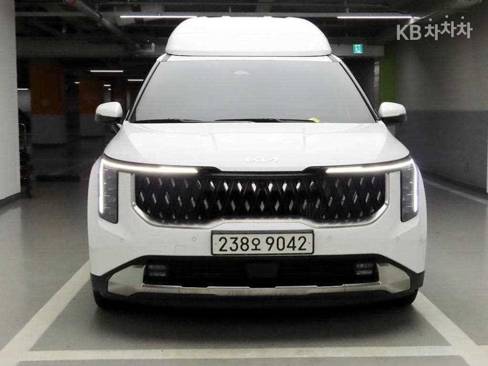 Kia The New (facelift) Carnival Hybrid 4th generationHigh Limousine (Carnival) 1.6 HEV 4-seater Signature