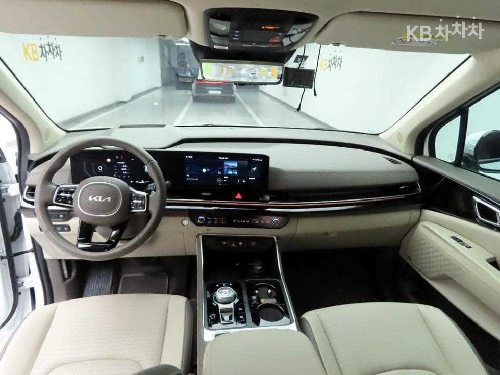 Kia The New (facelift) Carnival Hybrid 4th generationHigh Limousine (Carnival) 1.6 HEV 4-seater Signature - 7