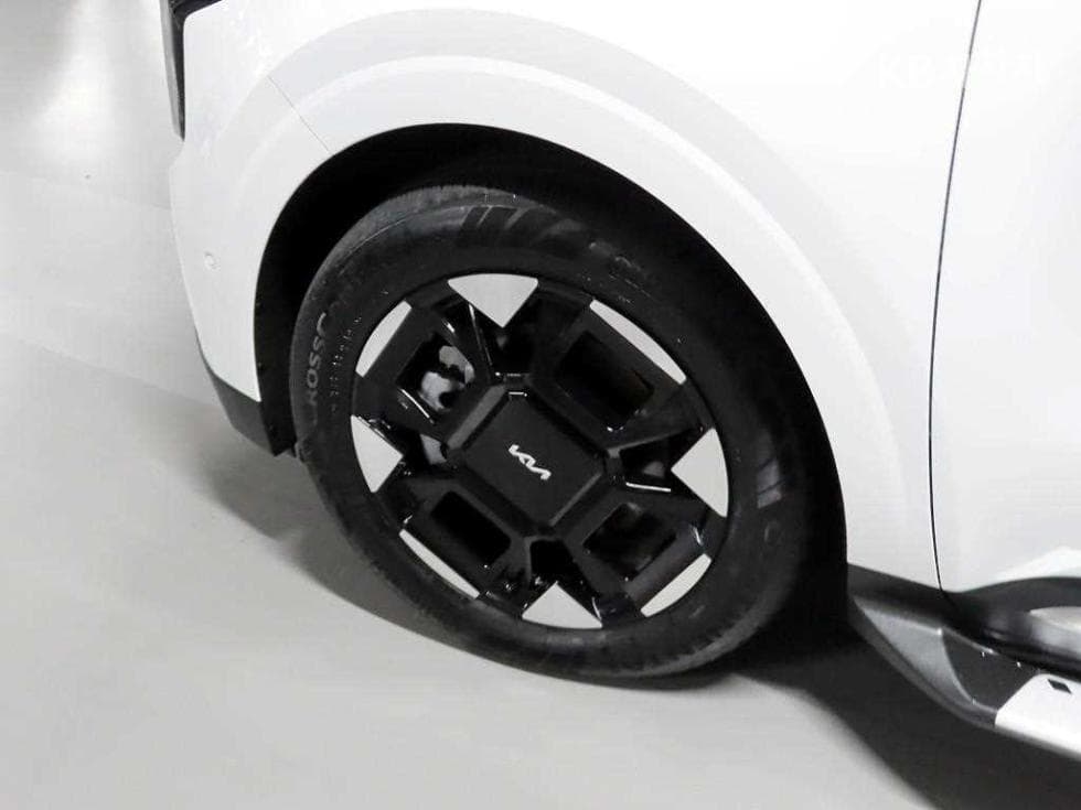 Kia The New (facelift) Carnival Hybrid 4th generationHigh Limousine (Carnival) 1.6 HEV 4-seater Signature - 19