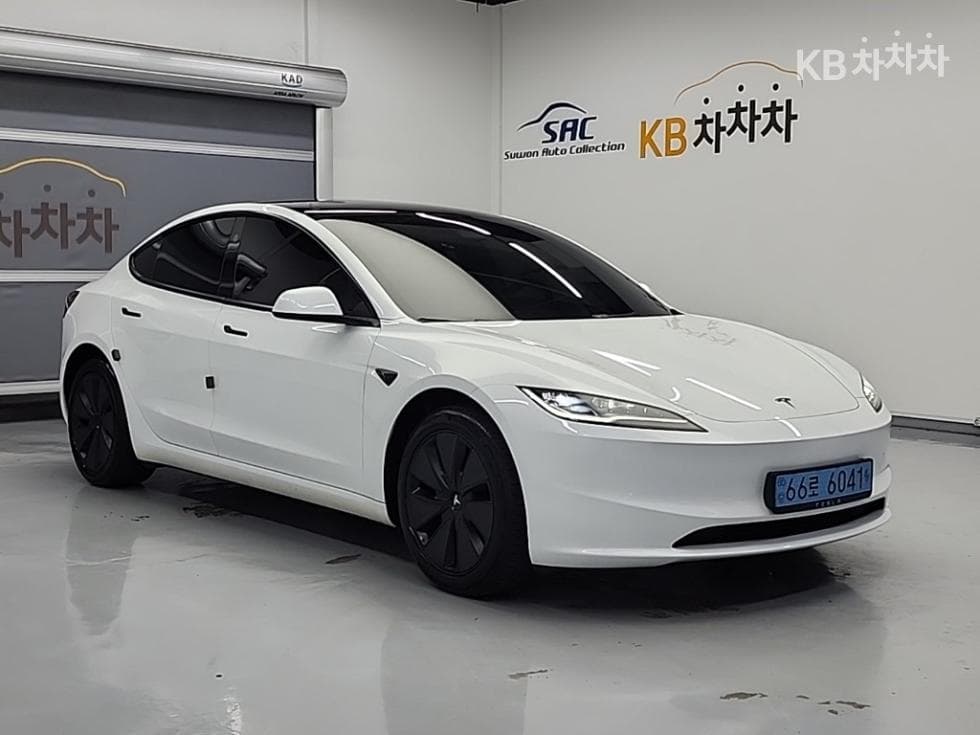 테슬라 Model 3 Long Range - Image 4