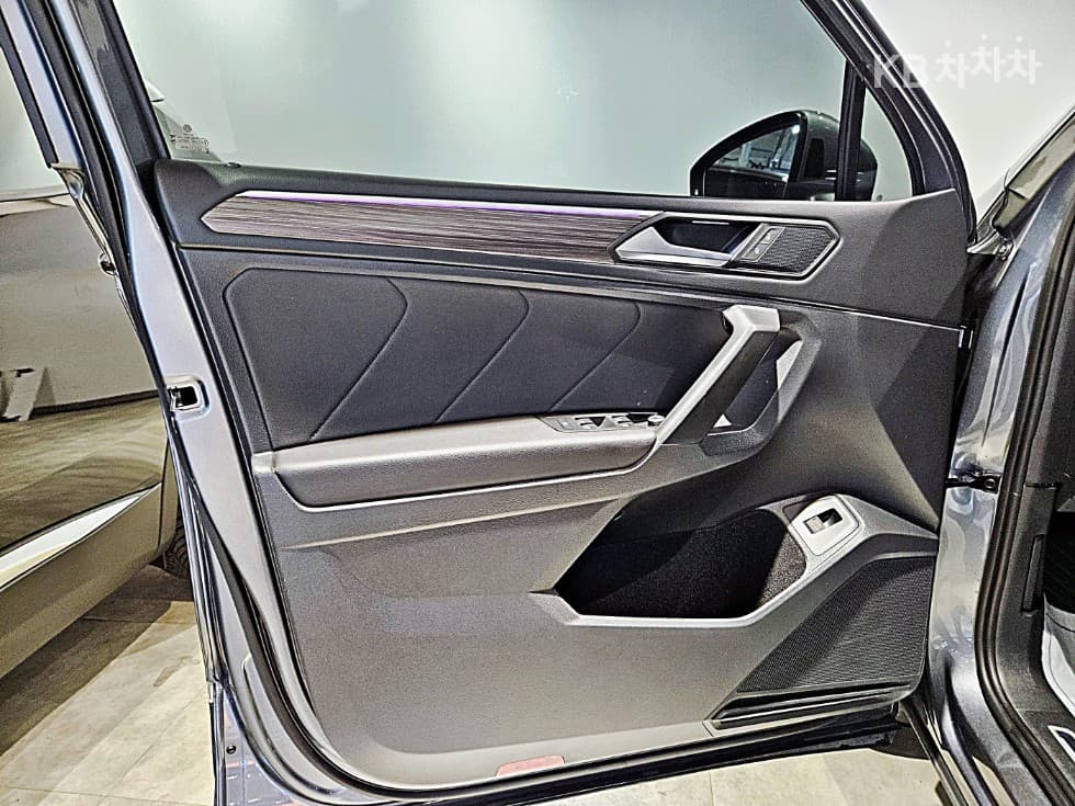 (342n4197)Volkswagen Tiguan Allspace2.0 TSI Prestige - 13