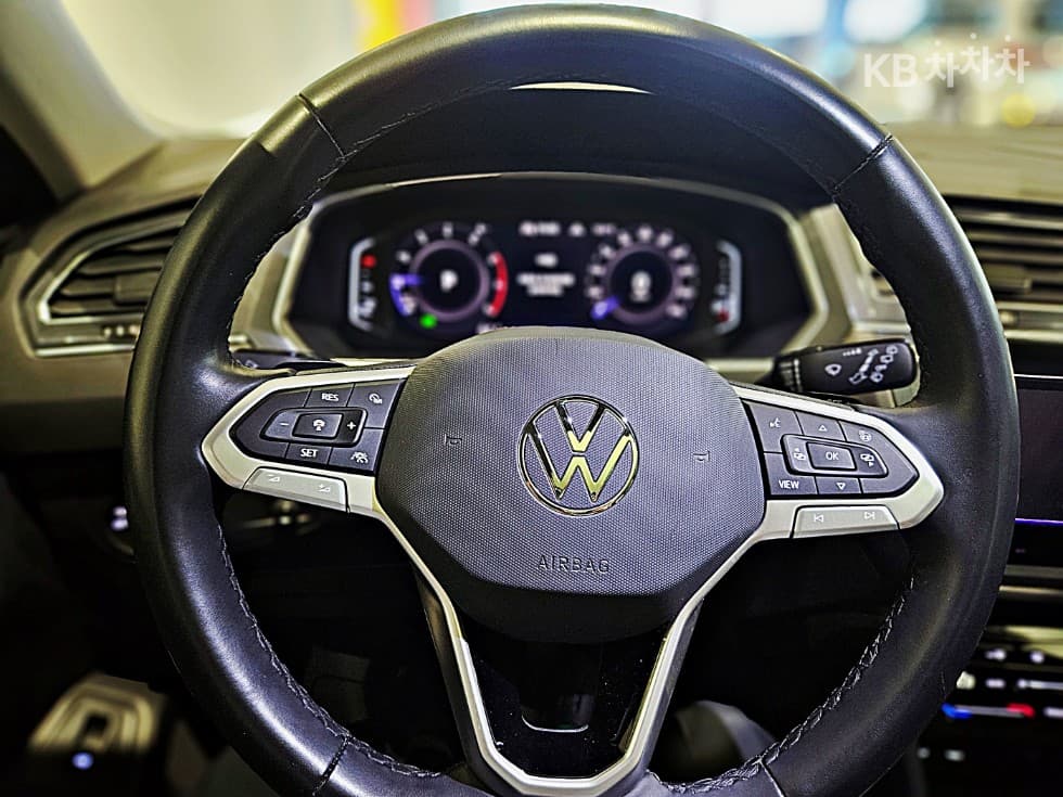 (342n4197)Volkswagen Tiguan Allspace2.0 TSI Prestige - 14