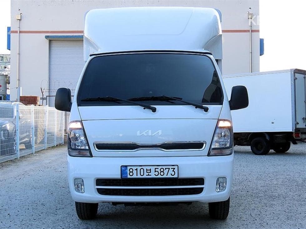 Kia The New (facelift) Bongo 3 (light truck)LPG Wing Body 1 Ton 전동식 King Cab Extra Long GL
