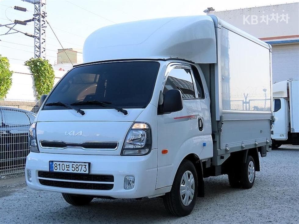 Kia The New (facelift) Bongo 3 (light truck) LPG Wing Body 1 Ton 전동식 King Cab Extra Long GL - Image 1