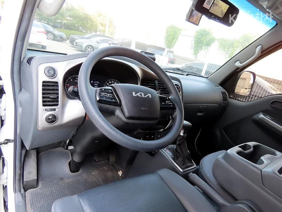 Kia The New (facelift) Bongo 3 (light truck)LPG Wing Body 1 Ton 전동식 King Cab Extra Long GL - 8