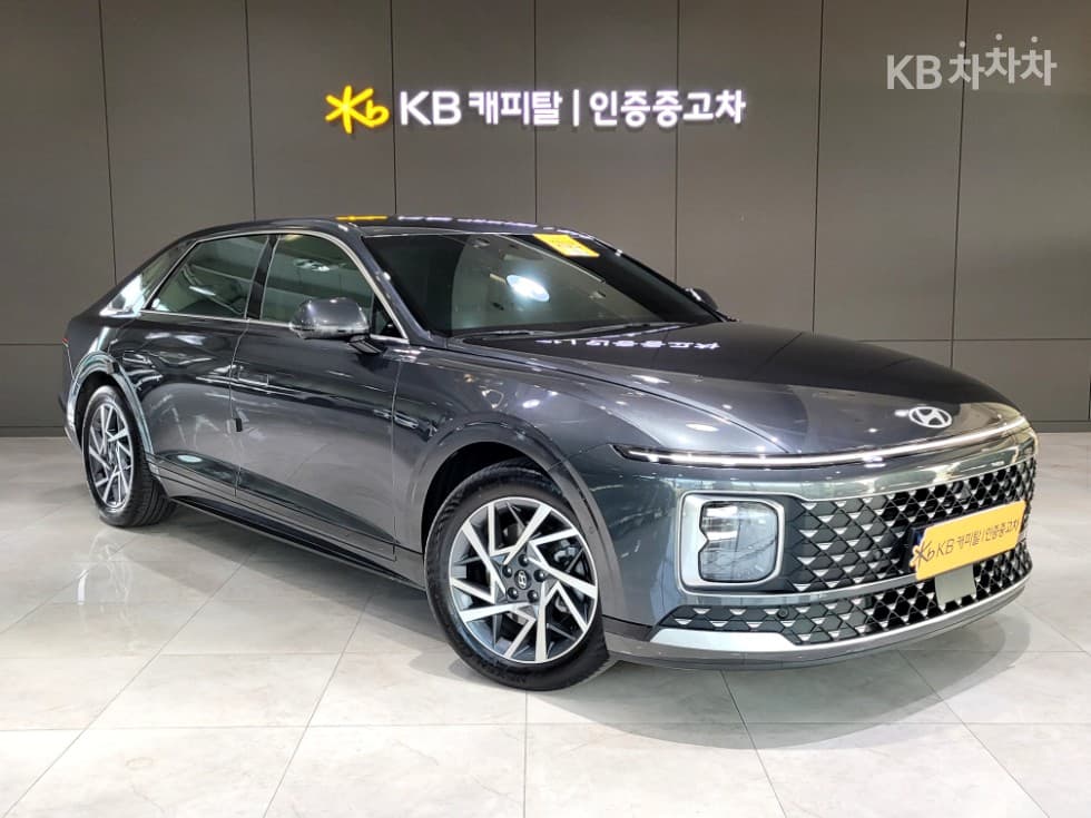 Hyundai All New Grandeur 2.5 Petrol 2WD Exclusive - Image 2