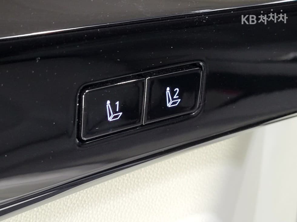 (194H8484)Hyundai All New Granger2.5 Petrol 2WD Exclusive - 8