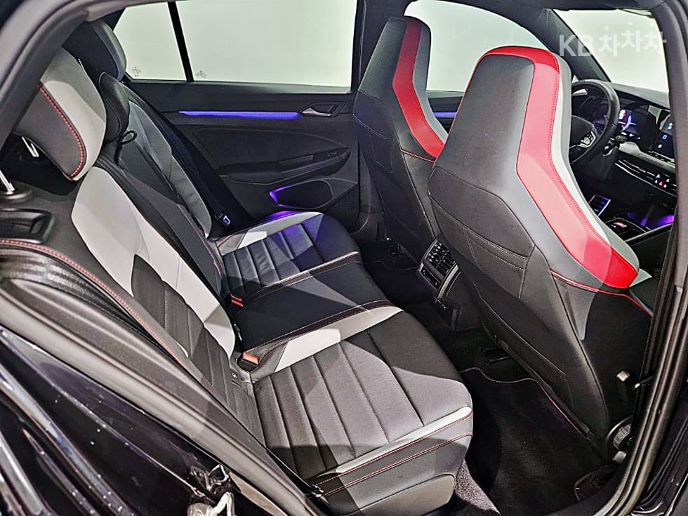 (210go8822)Volkswagen The Golf 8(MK8)2.0 GTI Base - 7