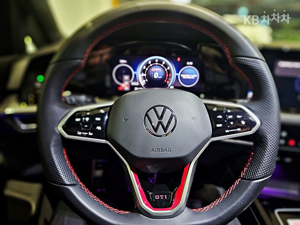 (210go8822)Volkswagen The Golf 8(MK8)2.0 GTI Base - 10