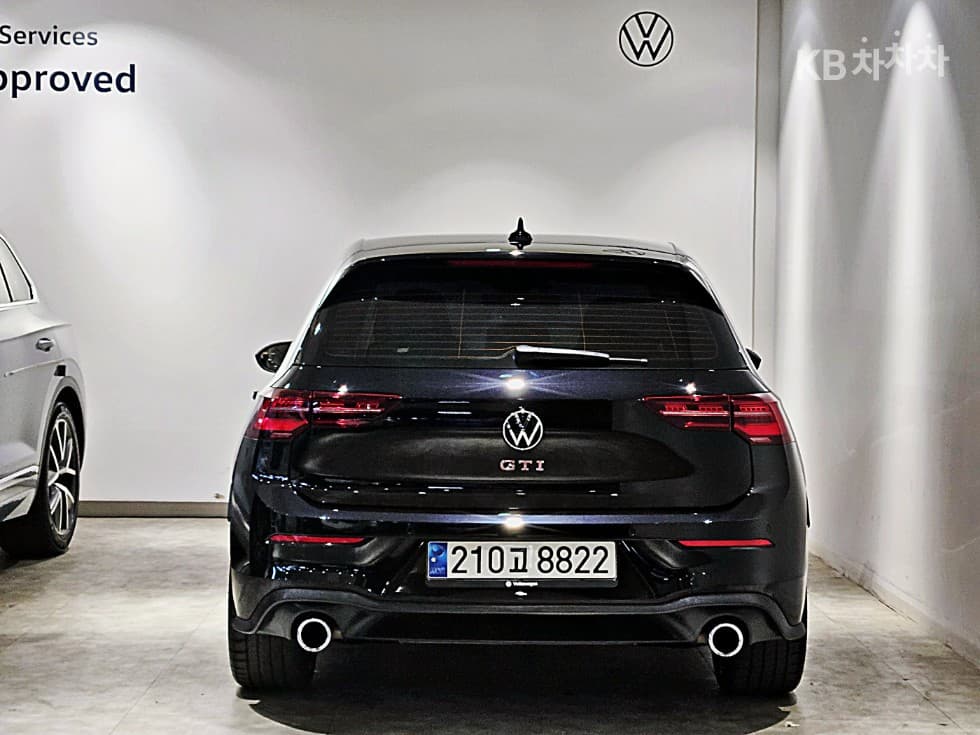 Volkswagen The Golf 8 (MK8) 2.0 GTI Base - Image 3
