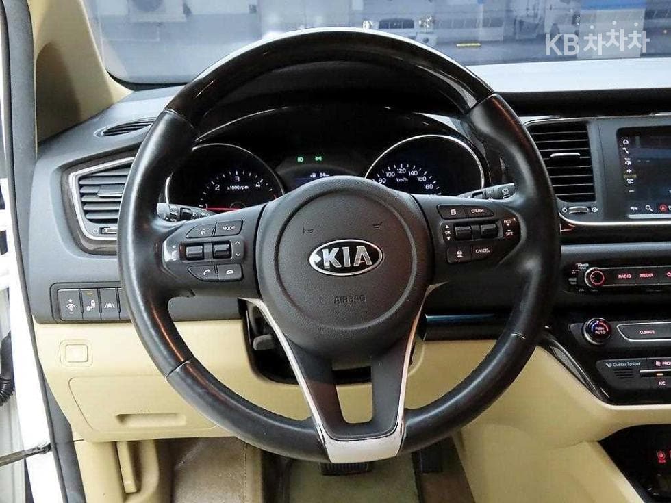 (53보5126)Kia The New Carnival 9Passenger 2.2 GENERAL Diesel Prestige - 7
