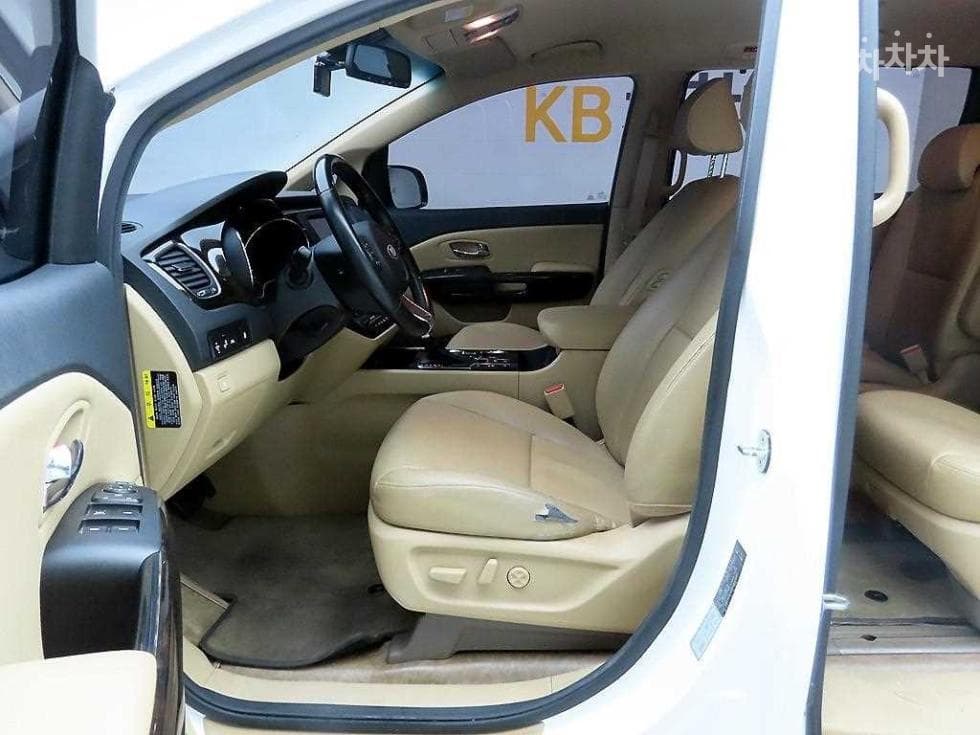 (53보5126)Kia The New Carnival 9Passenger 2.2 GENERAL Diesel Prestige - 13