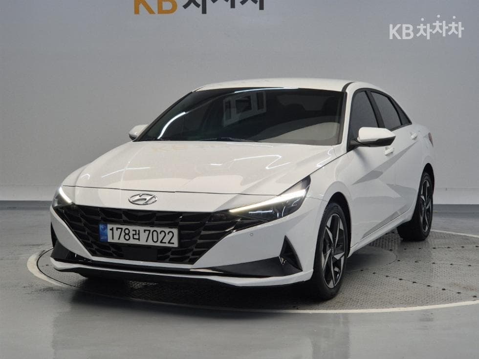Hyundai All New Avante (CN7) 1.6 Gasoline Modern - Image 1