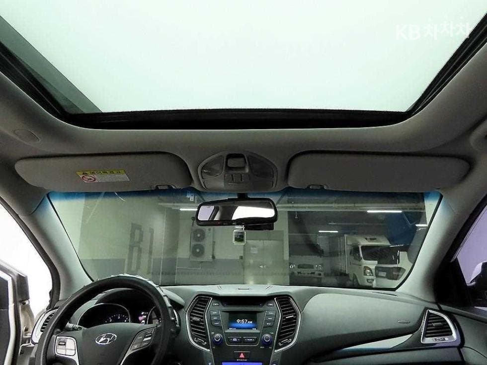 (38조9201)Hyundai SANTA FE DMR2.0 2WD EXCLUSIVE Basic - 17