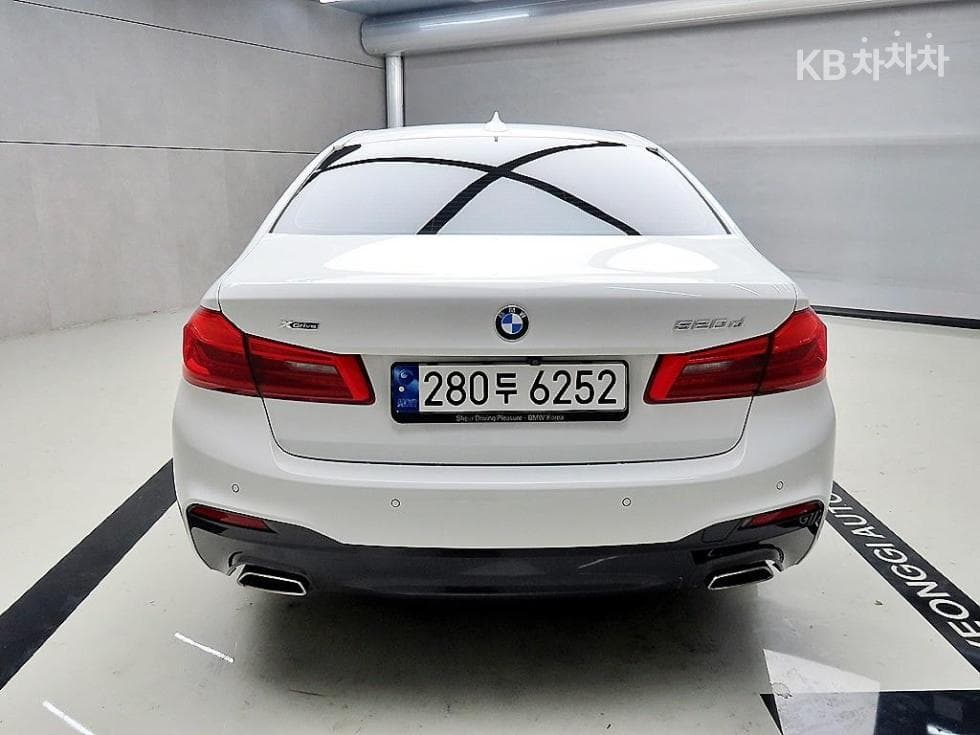 BMW 올Нов5 Серия (G30)520d xDrive M Sport Package Plus - 3