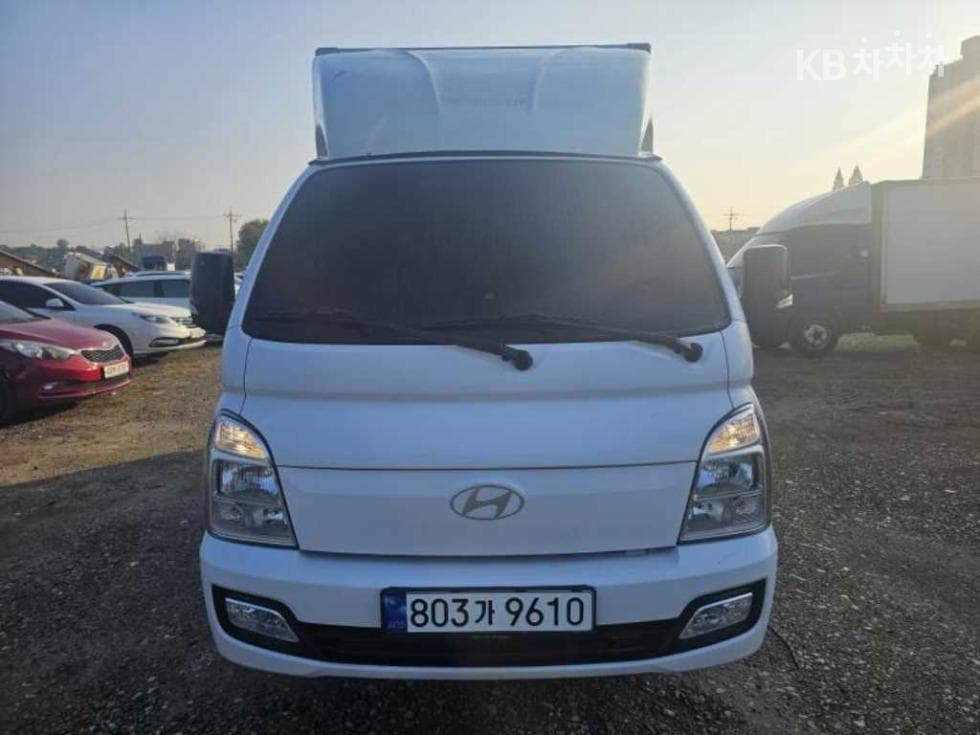 Hyundai Porter2 LPG Super long cab Super cab Modern Plus - Image 2