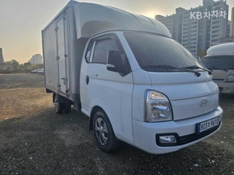 Hyundai Porter2 LPG Super long cab Super cab Modern Plus - Image 3