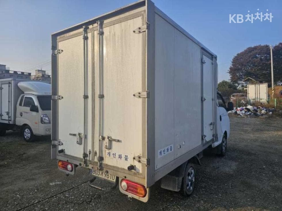 Hyundai Porter2 LPG Super long cab Super cab Modern Plus - Image 4